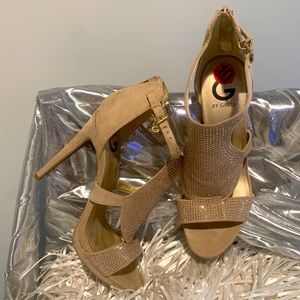 Beige heels